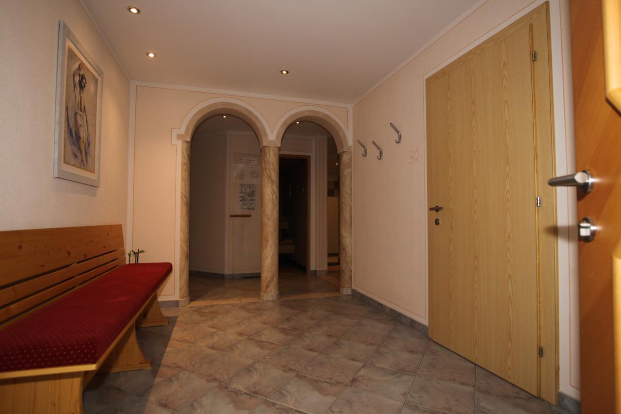 Gaestehaus Alpina Sankt Anton am Arlberg Luaran gambar