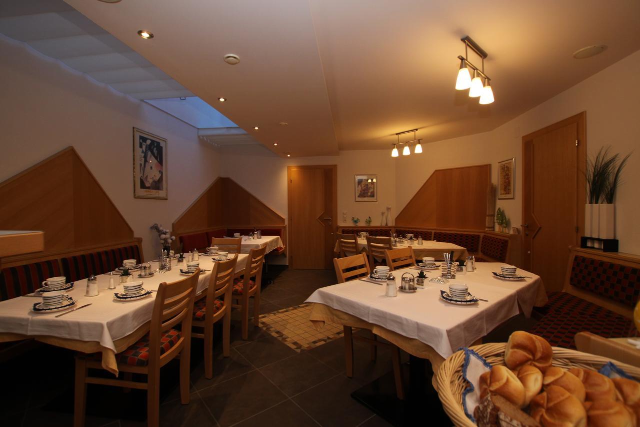Gaestehaus Alpina Sankt Anton am Arlberg Luaran gambar